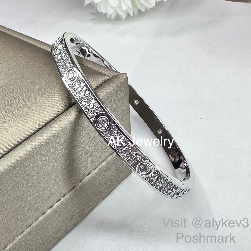 💎LUXURY SNAP Pave Diamond Style Design Bracelet, Bangle, Cuff, Click Snap - Picture 4 of 7
